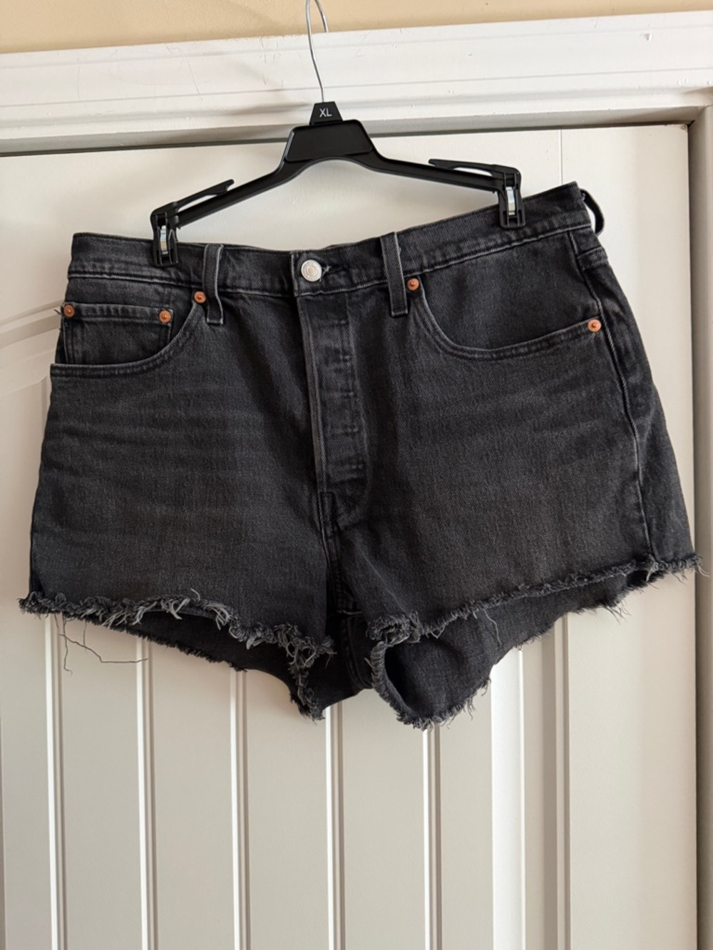 Levi’s 501 Black High-Rise Frayed Hem Denim Shorts